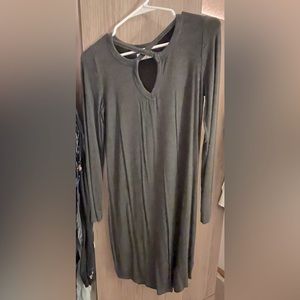 Casual women’s dress. Can be dressed up or dressed down